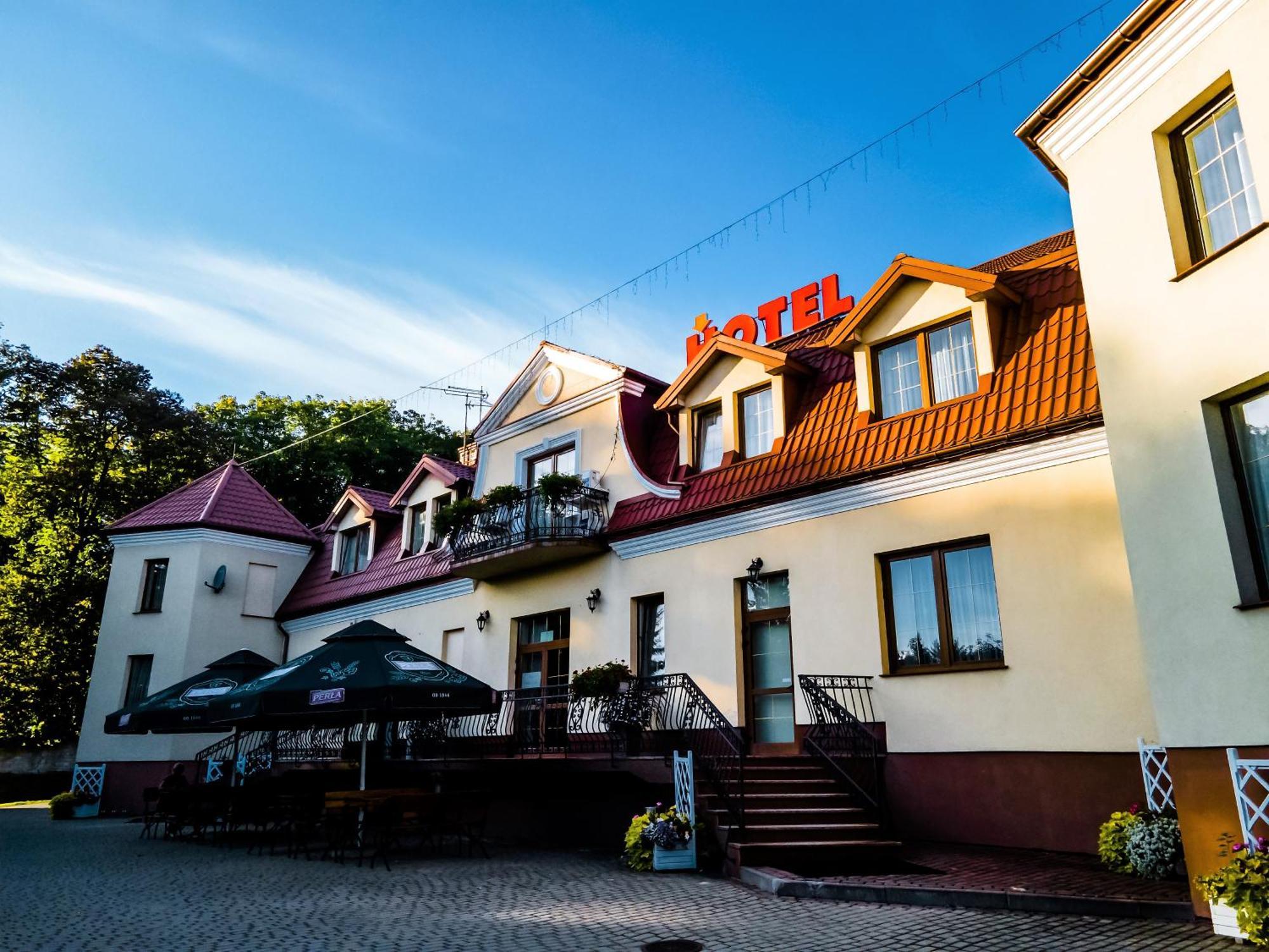 Hotel Palacowa Narol Esterno foto