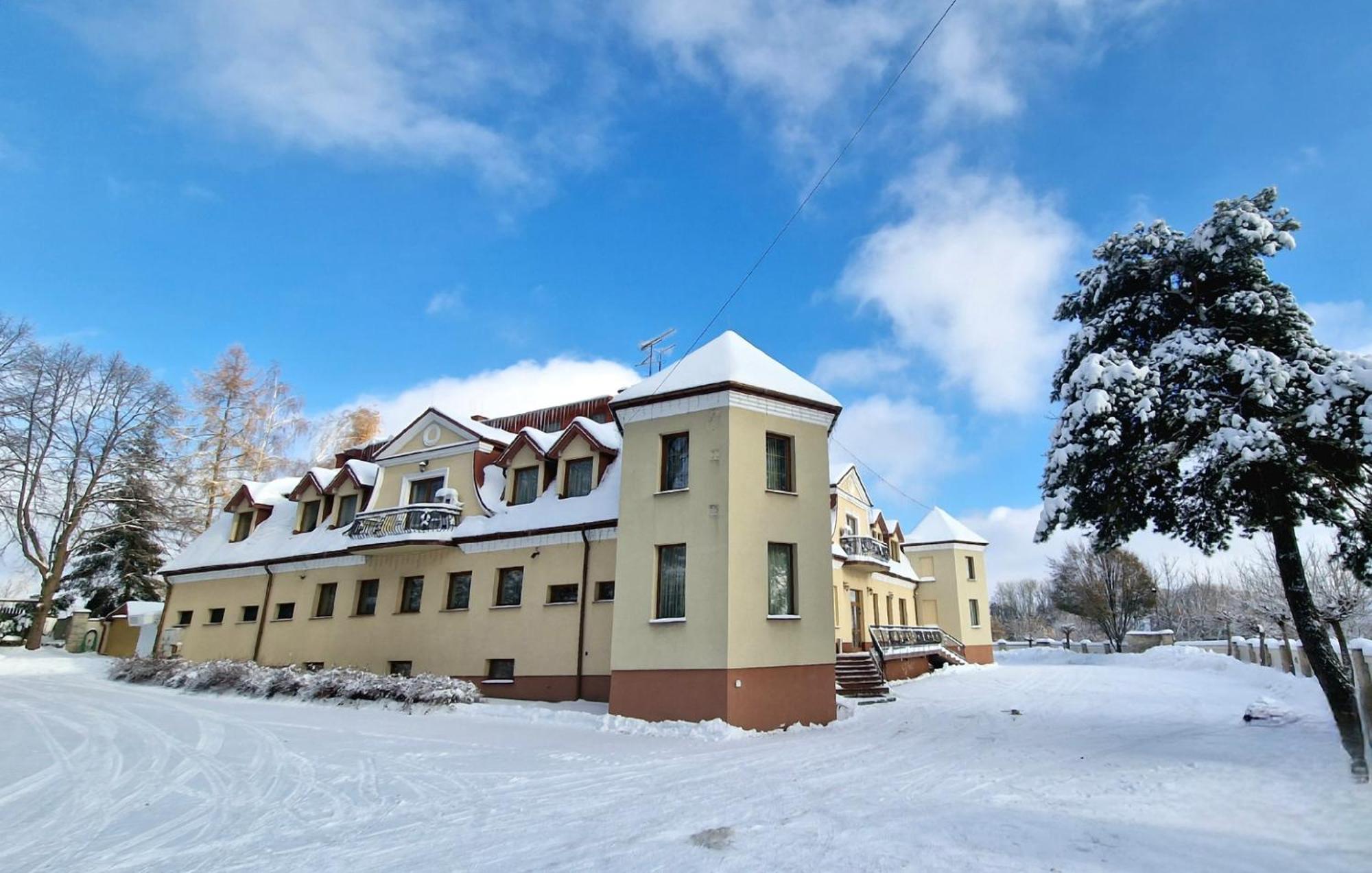 Hotel Palacowa Narol Esterno foto